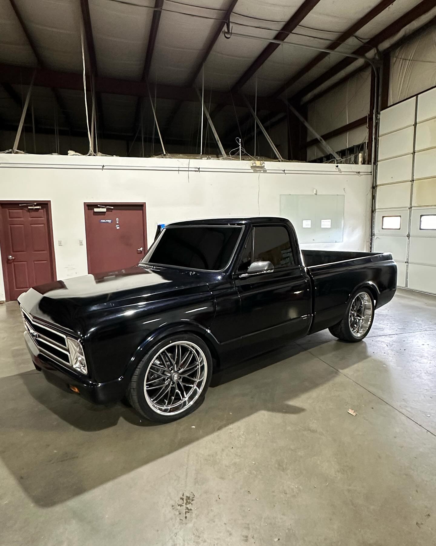 Old school truck with wheel setup