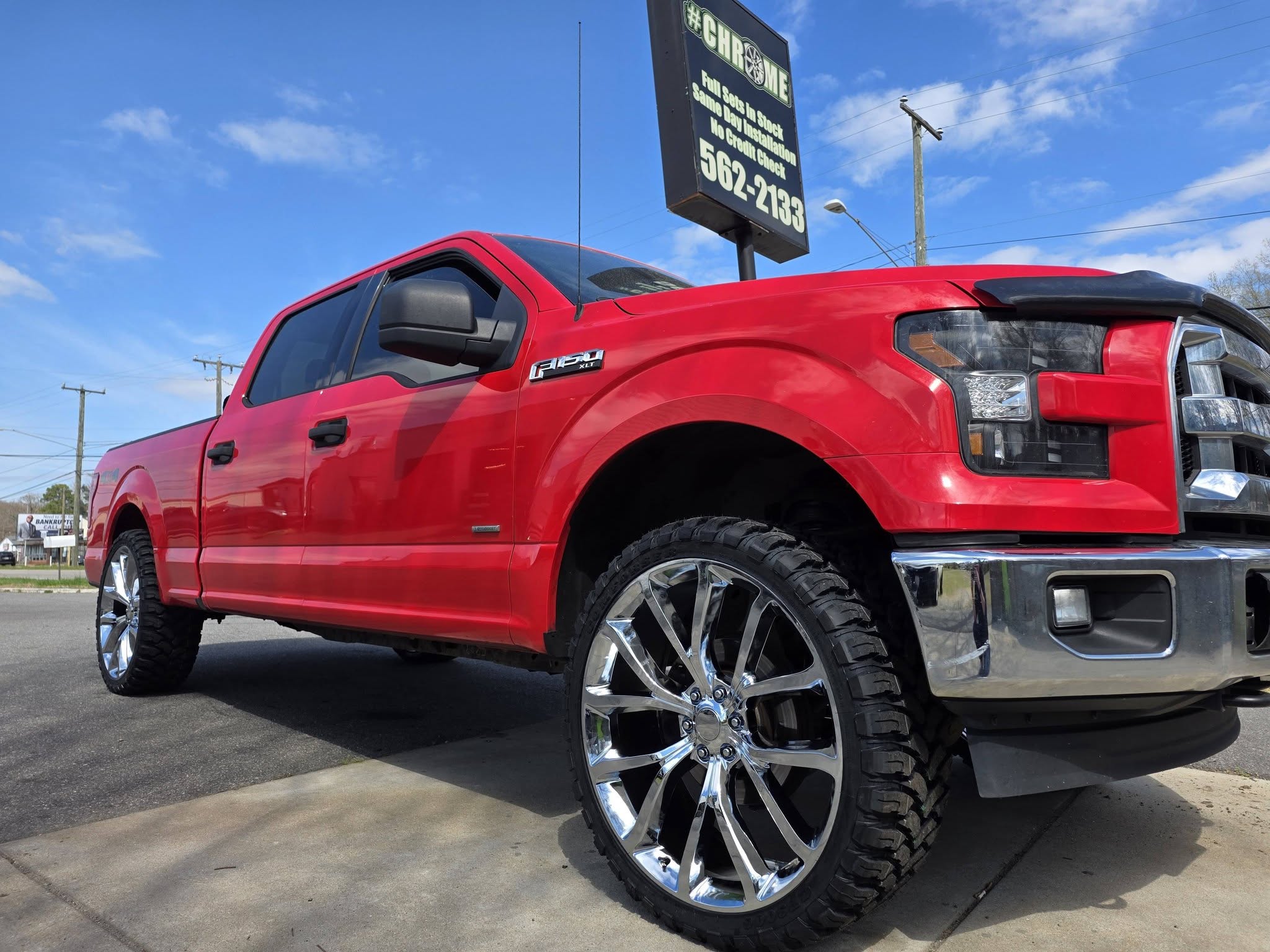 Truck wheel and tire setup
